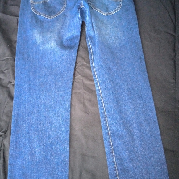 Jeans - Picture 6 of 9